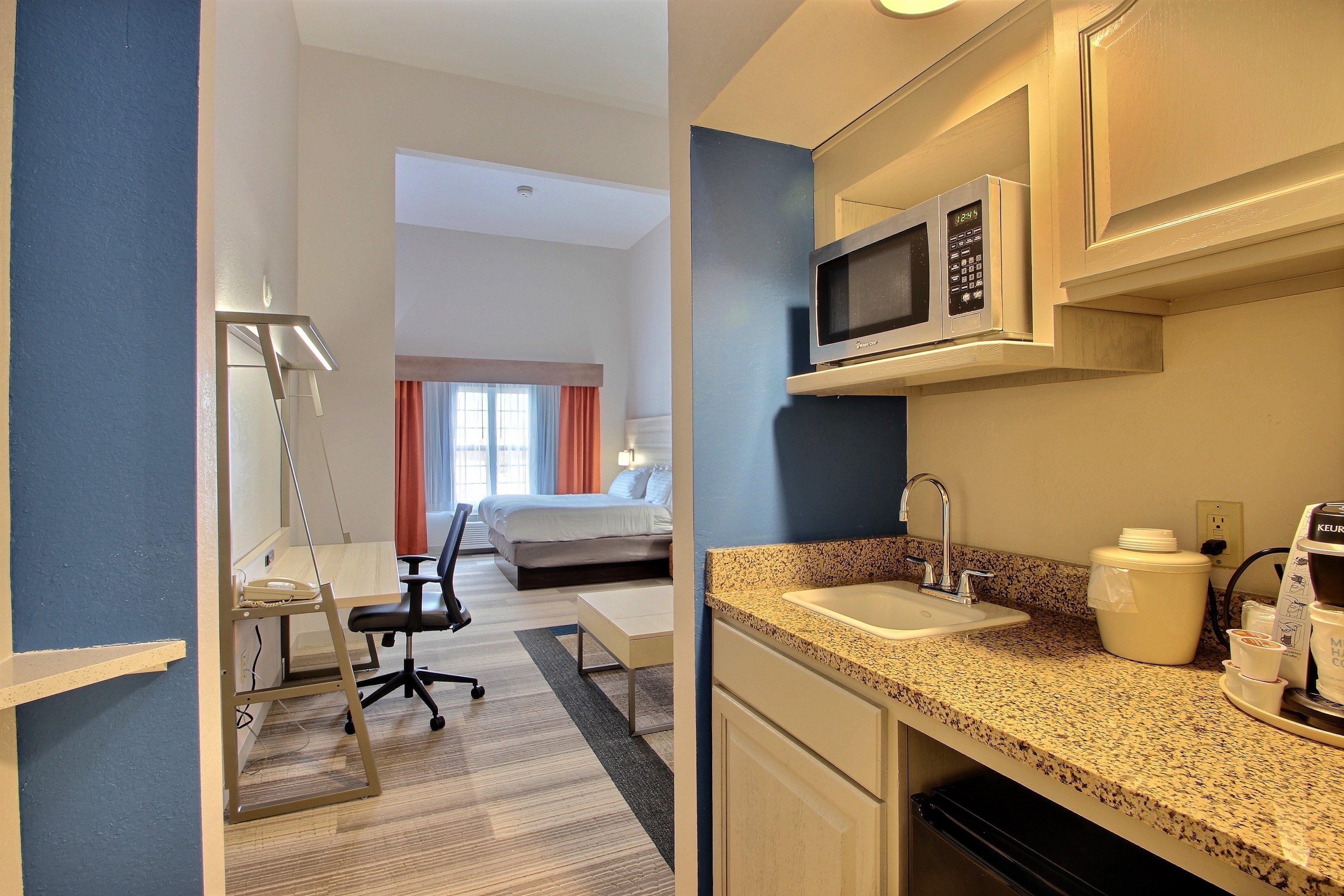 Holiday Inn Express Hotel & Suites Milwaukee Airport By Ihg Exterior foto